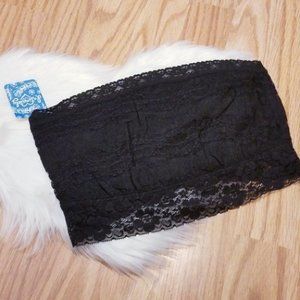 Free People Bandeau Scallop Lace - NWT